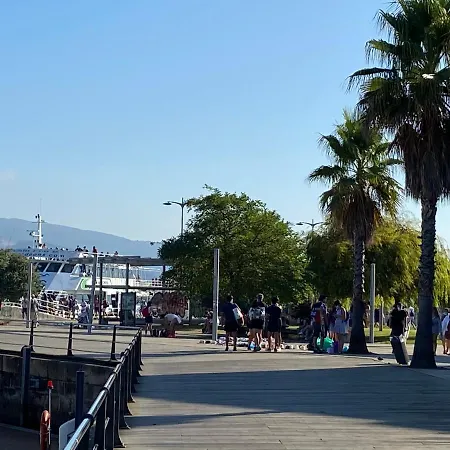 Apartmán De La Luz Centrico En Nautico -parking *