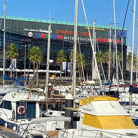De La Luz Centrico En Nautico -parking Vigo
