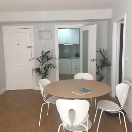 De La Luz Centrico En Nautico -parking *